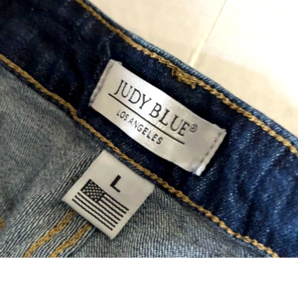 Judy Blue Distressed Denim  jean Shorts Women Size L Blue